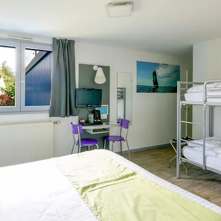 Hotel De La Baie De Paimpol 2*
